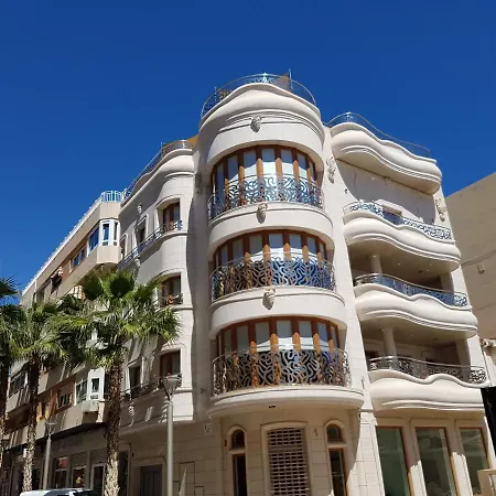 Appartement Met Terras En Zwembad, 300 M Van Playa De Los Locos